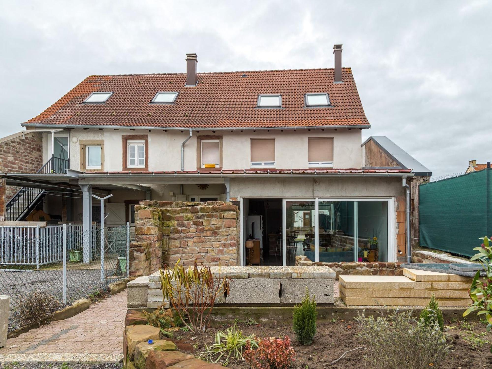 Elegant Holiday Home In Saint Louis With Garden Екстер'єр фото